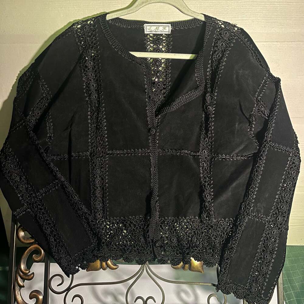 S.M.H. Boutique Vintage Black Suede Leather Patchwork Jacket with Crochet Lace T